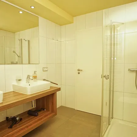 Meeresblick Fewo58 Mit Sauna- Und Schwimmbadnutzung Im Ahoi Sellin Goehren (Ruegen)